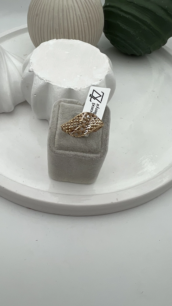 انگشتر ورساچ کد:۷۷۷۶